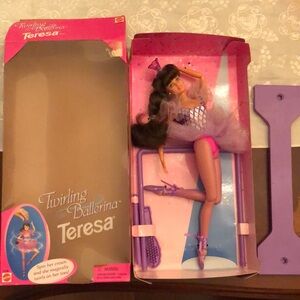 1988 Twirling Ballerina Teresa barbie doll